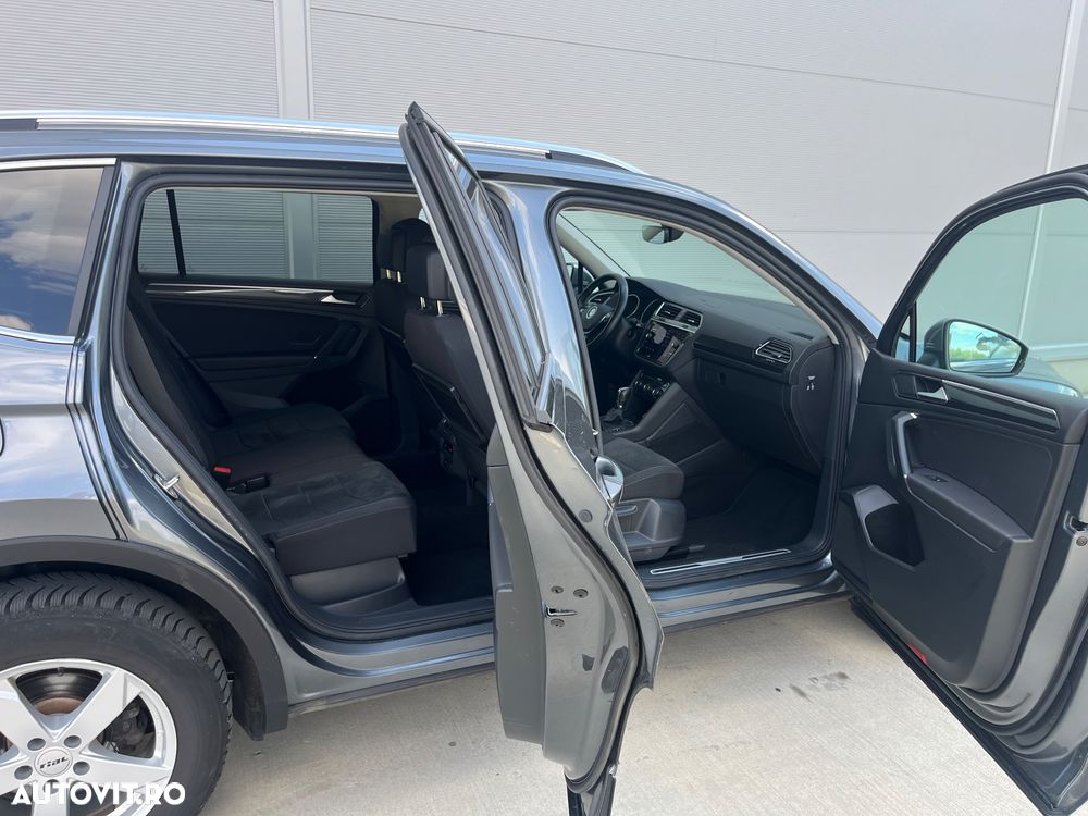 Volkswagen Tiguan 2.0 TDI SCR 4MOTION BlueMotion Technology DSG Lounge Sport & Style - 10