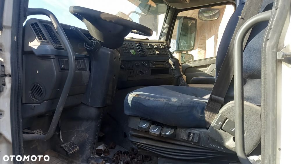 Volvo FM-480  Kabina kompletna - 5