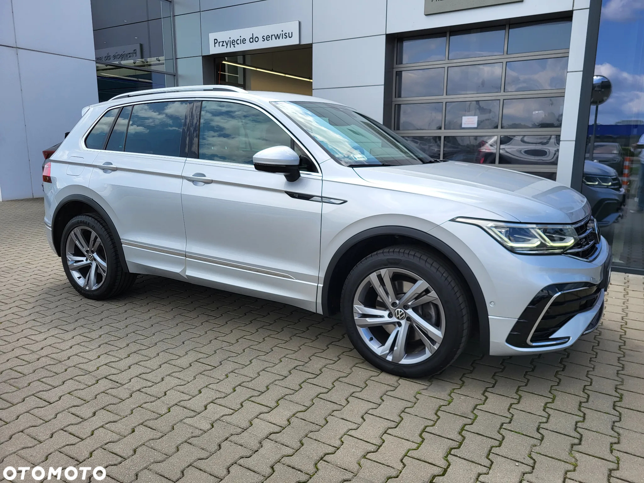 Volkswagen Tiguan 2.0 TDI SCR 4Mot R-Line DSG - 9