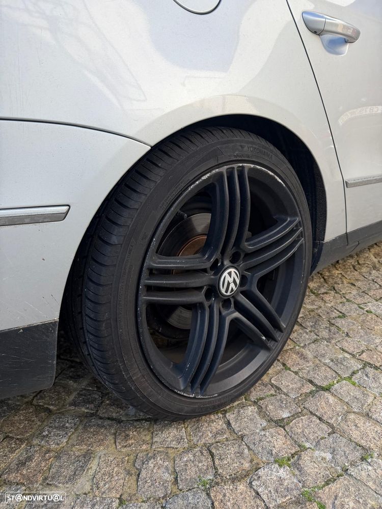 VW Passat - 12