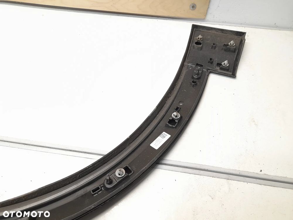 AUDI Q6 E-TRON LISTWA BŁOTNIKA LEWA PRZEDNIA 85H853717B - 7