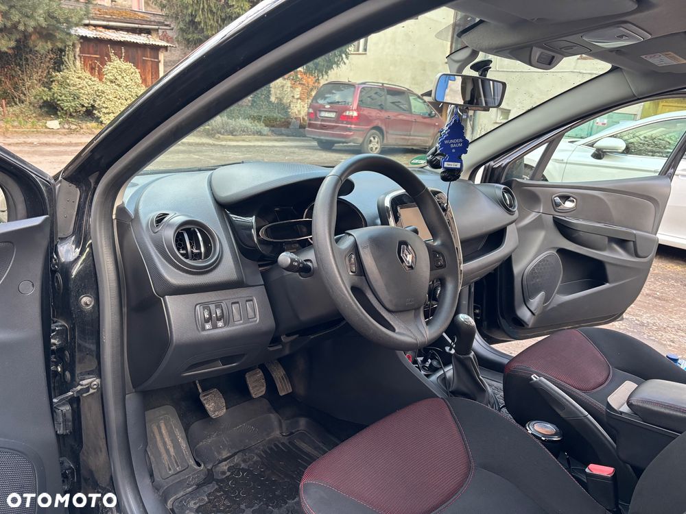 Renault Clio 1.2 16V 75 Experience - 8