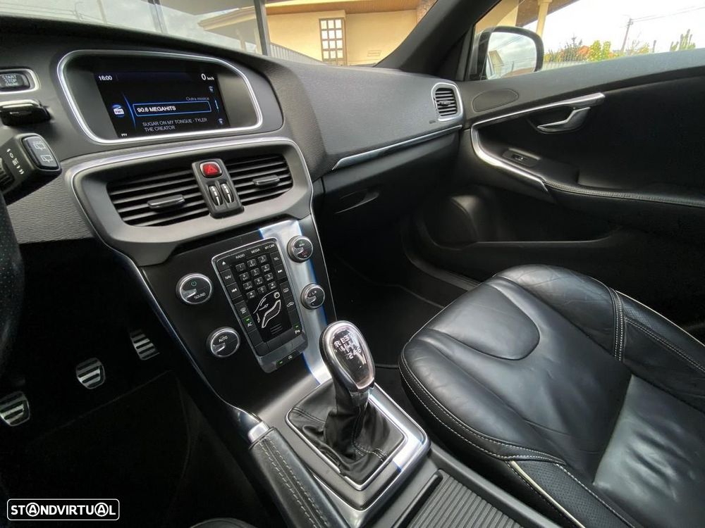 Volvo V40 1.6 D2 R-Design - 6