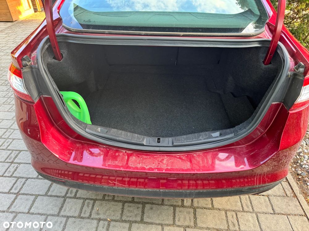 Ford Mondeo - 10