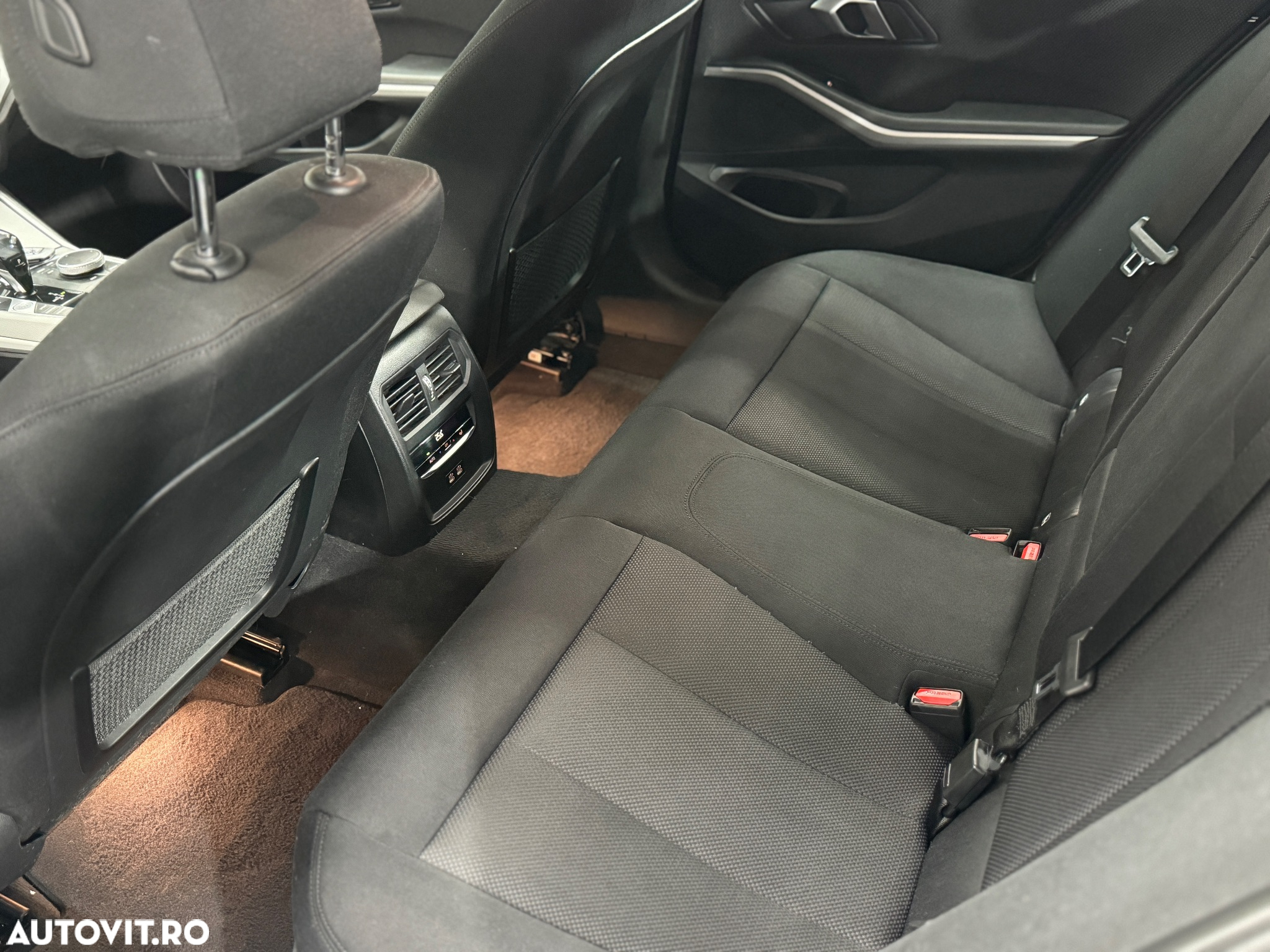 BMW Seria 3 320d xDrive AT Advantage - 14