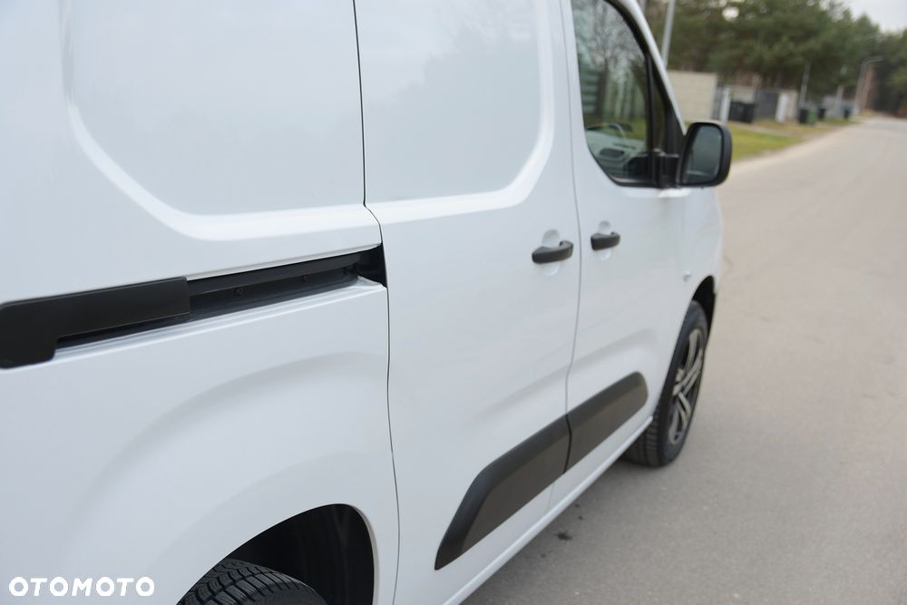 Peugeot PARTNER 1.5 HDI 100KM * Salon PL * 1 WŁAŚCICIEL * FV * JAK NOWY ! - 15