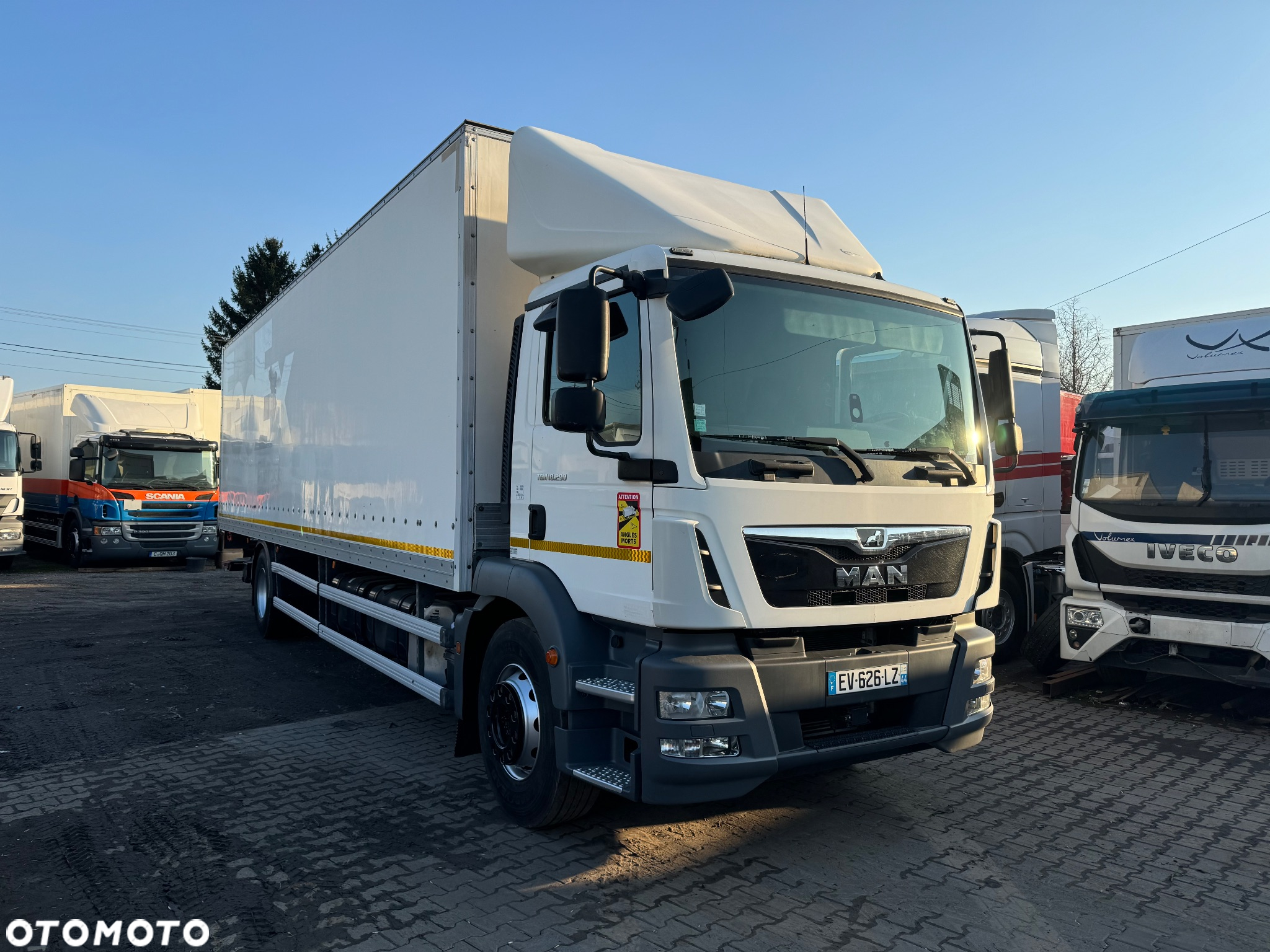MAN TGM 18-290 Winda / KONTENER 9.40 - 2