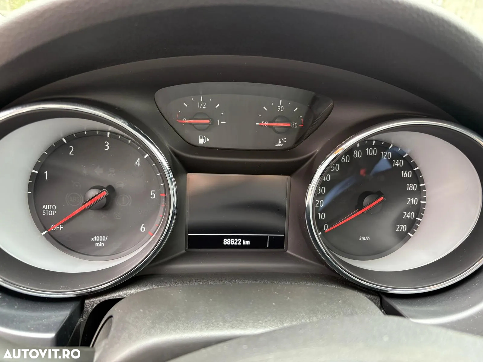Opel Astra 1.6 CDTI ECOTEC Start/Stop Dynamic - 8