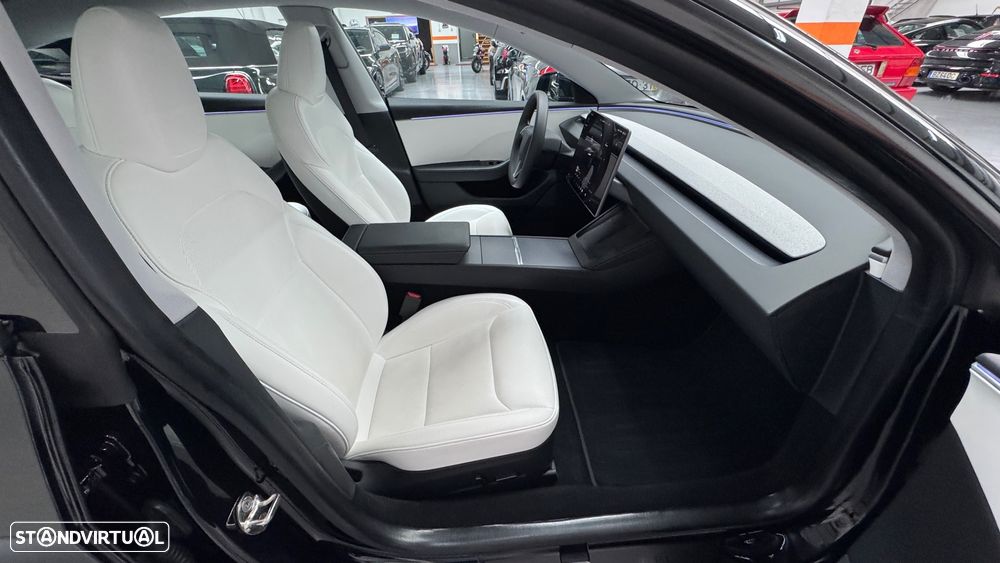 Tesla Model 3 Long Range Tração Integral Premium - 27