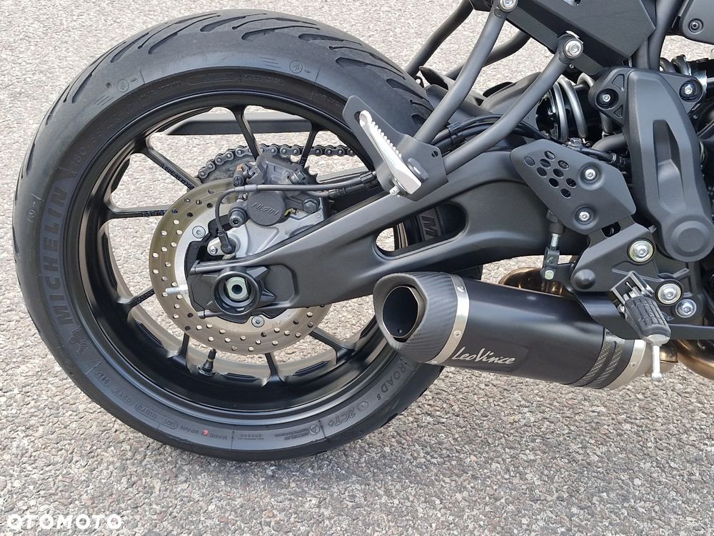 Yamaha XSR - 17