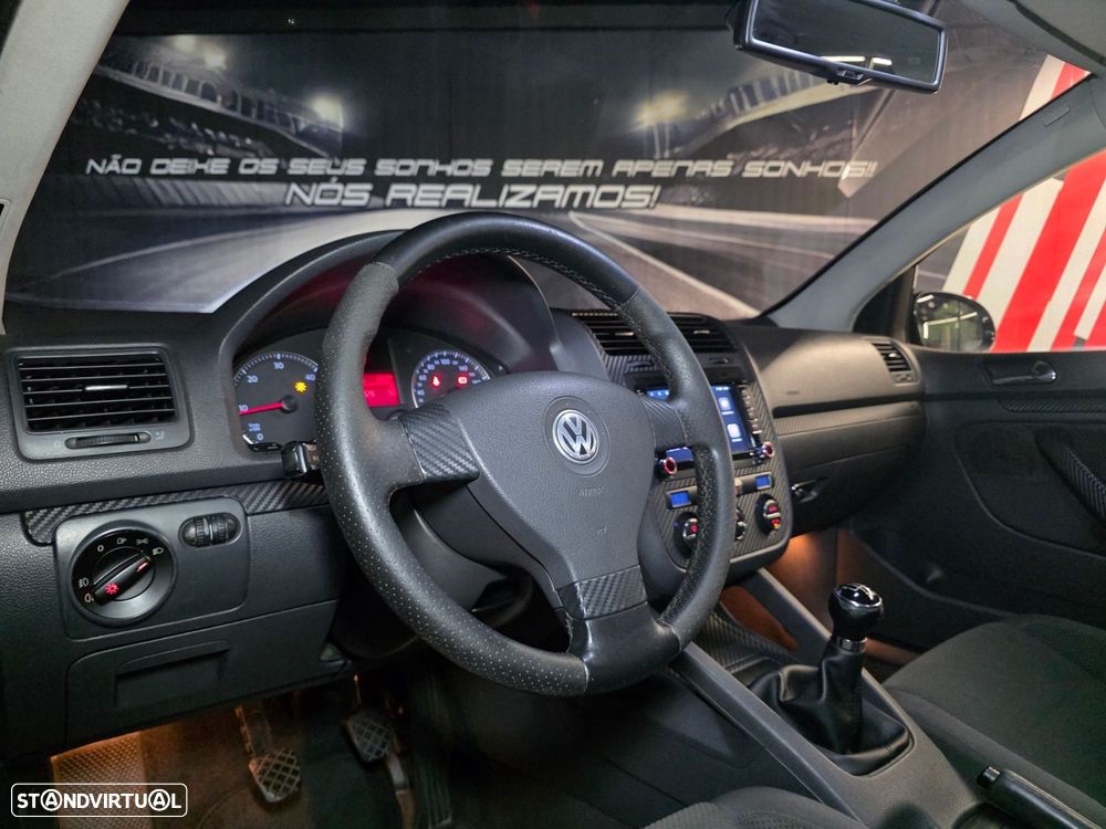 VW Golf 1.9 TDi Confortline - 14
