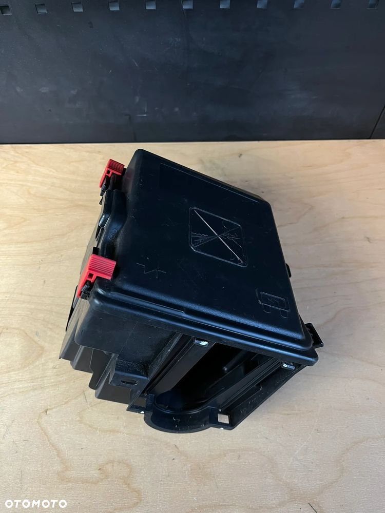 EXPERT III Jumpy III Vivaro IV Obudowa skrzynki BSI bezpieczników 9804681980 9678633380 - 1