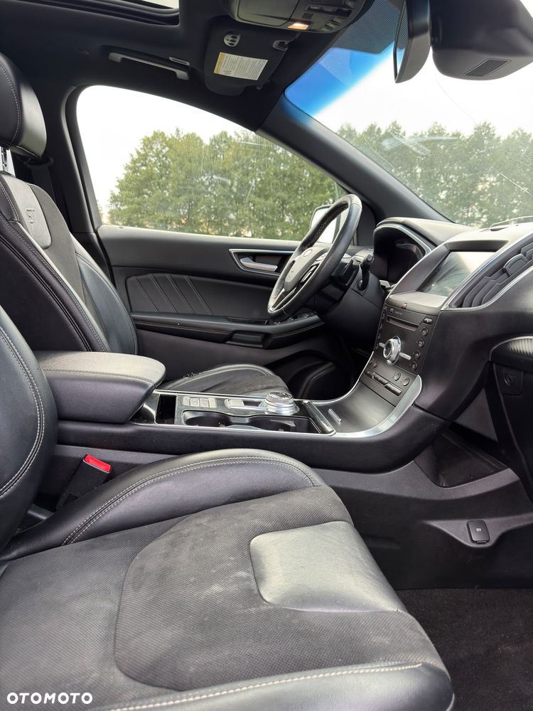 Ford Edge - 33