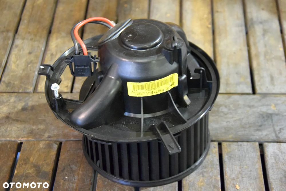 AUDI A3 8P Wentylator dmuchawy nagrzewnicy 1K1820015G - 2