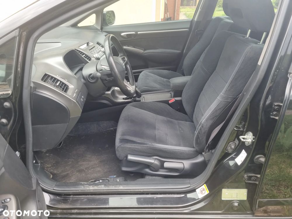 Honda Civic 1.8 Executive - 13