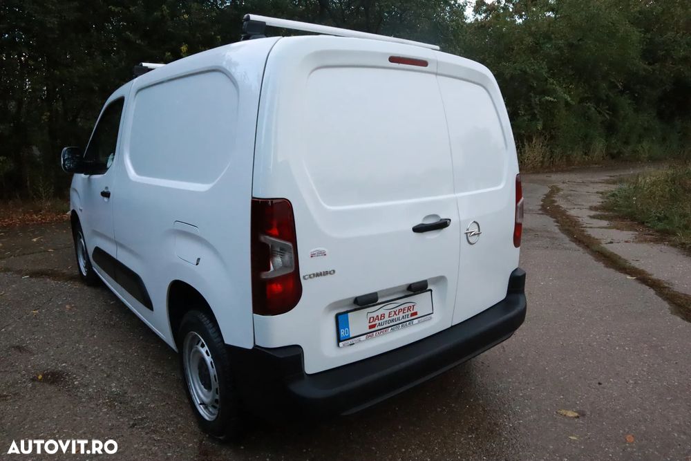 Opel COMBO - 9
