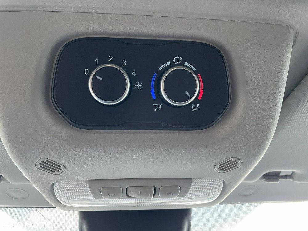 Ford Transit - 22