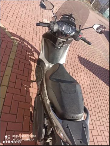Piaggio Beverly - 6