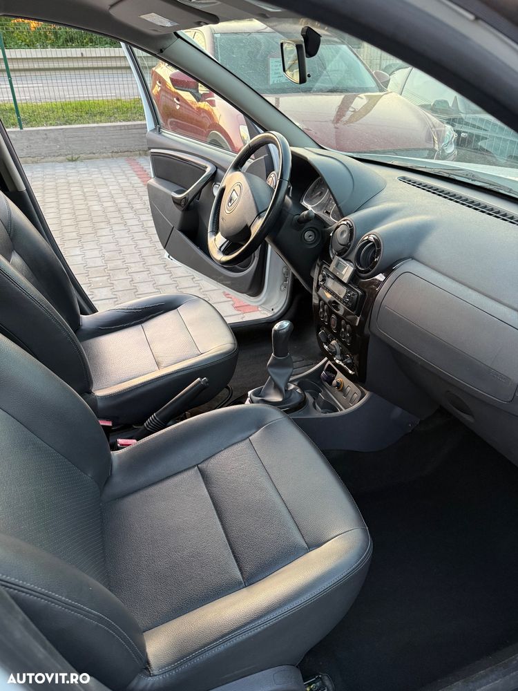 Dacia Duster 1.6 16V 4x2 Prestige - 7