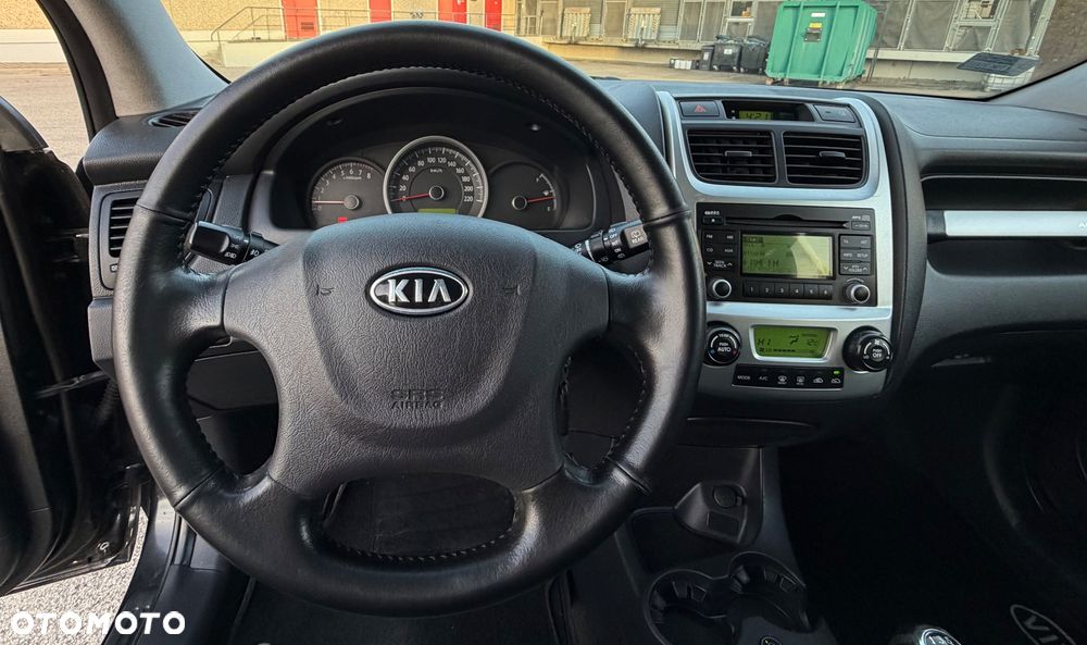 Kia Sportage 2.0 Tour 2WD - 6