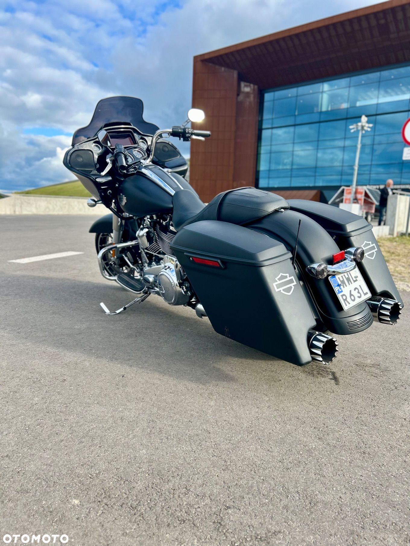 Harley-Davidson Touring Road Glide - 1