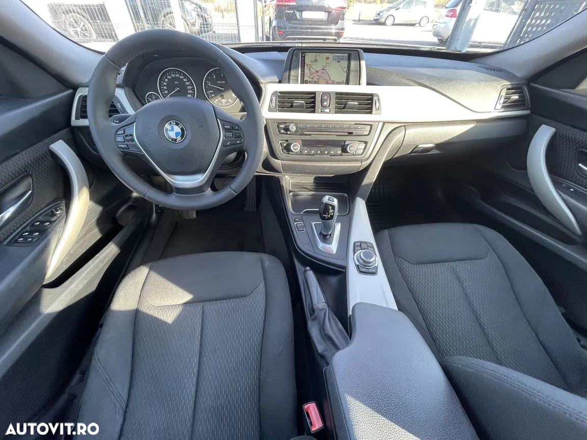 BMW Seria 3 320d GT xDrive AT - 7