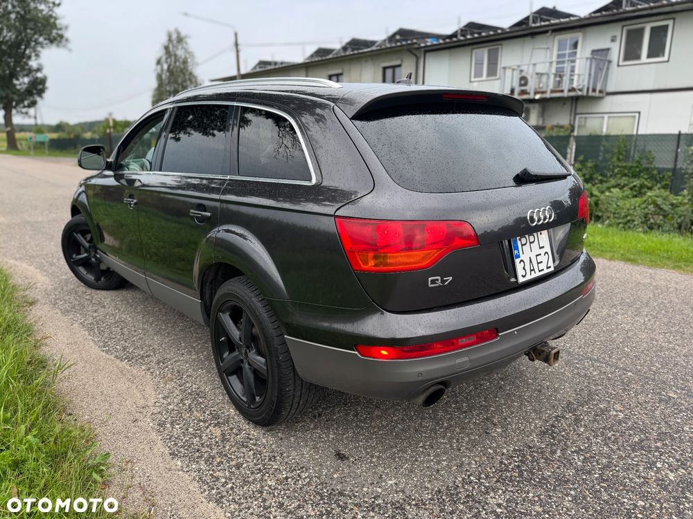 Audi Q7 4.2 FSI Quattro Tiptronic - 7