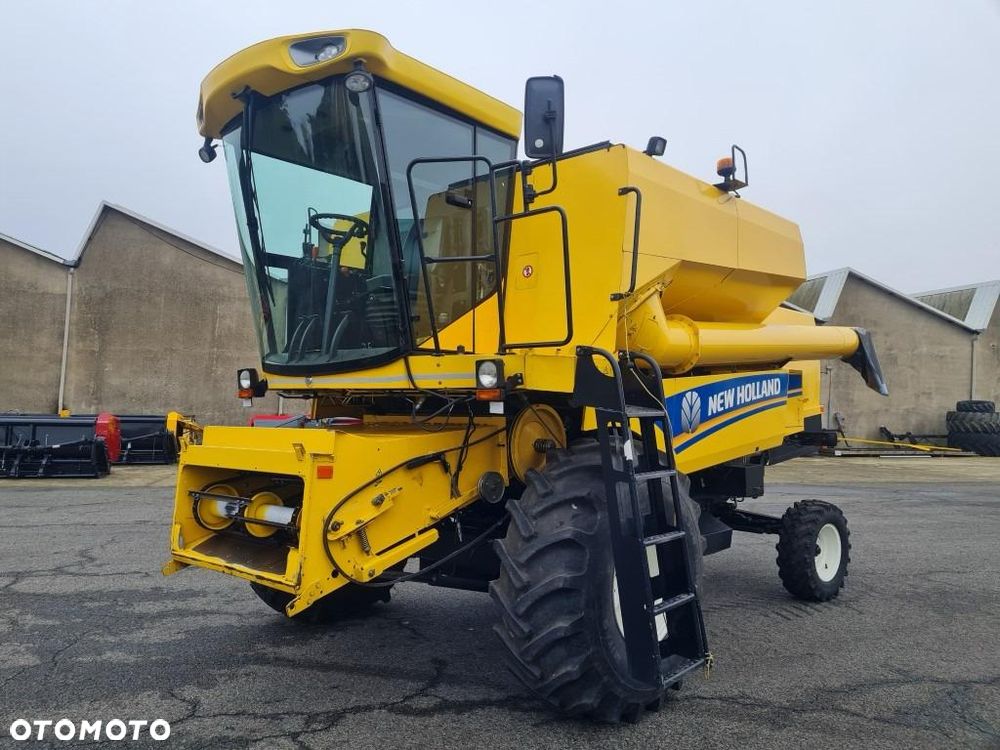 New Holland TC 5.30 - 1