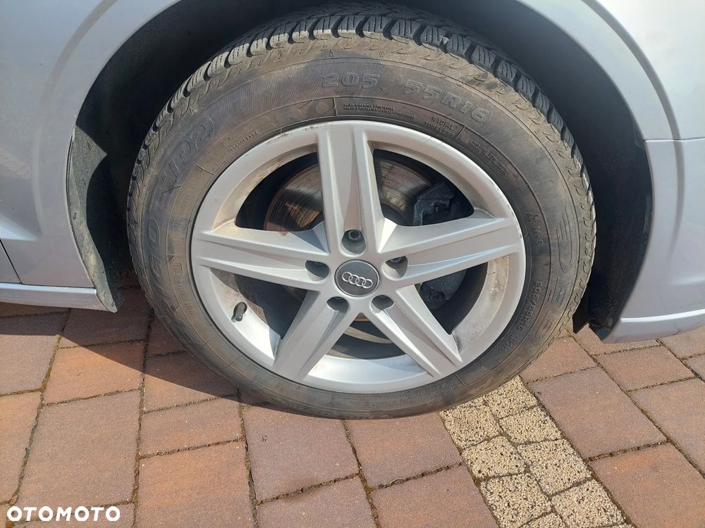 Audi A3 Limousine 30 TDI - 15
