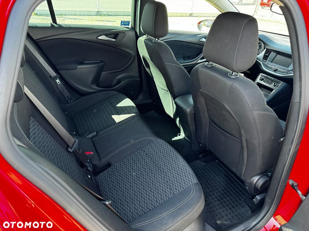 Opel Astra 1.6 CDTI Dynamic S&S - 13