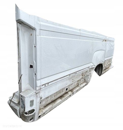 Iveco Daily 6 L4H2 XL Błotnik próg prawy bok prawa strona 14-23r Oryginał - 5
