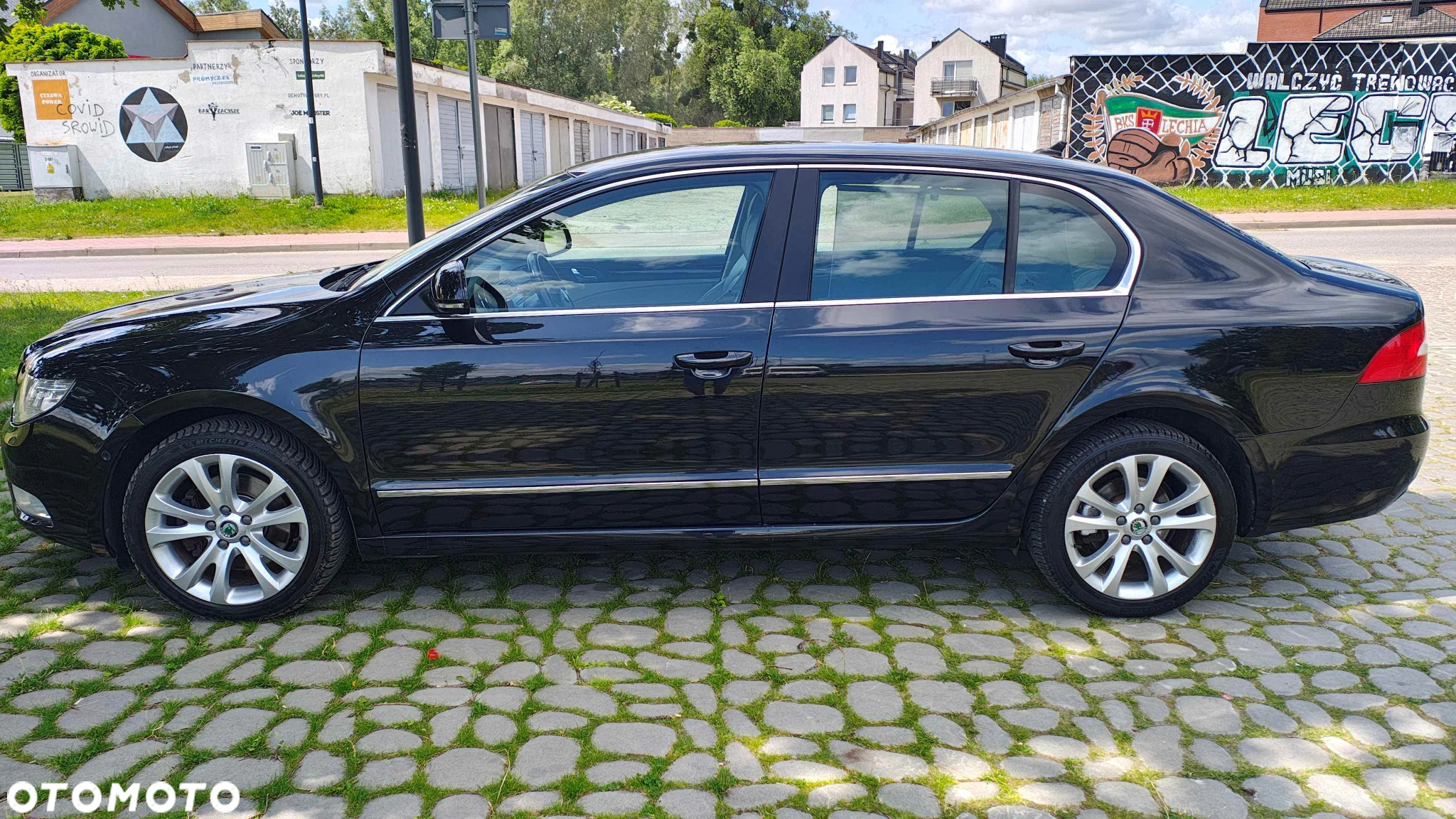 Skoda Superb 2.0 TDI Elegance DSG - 12