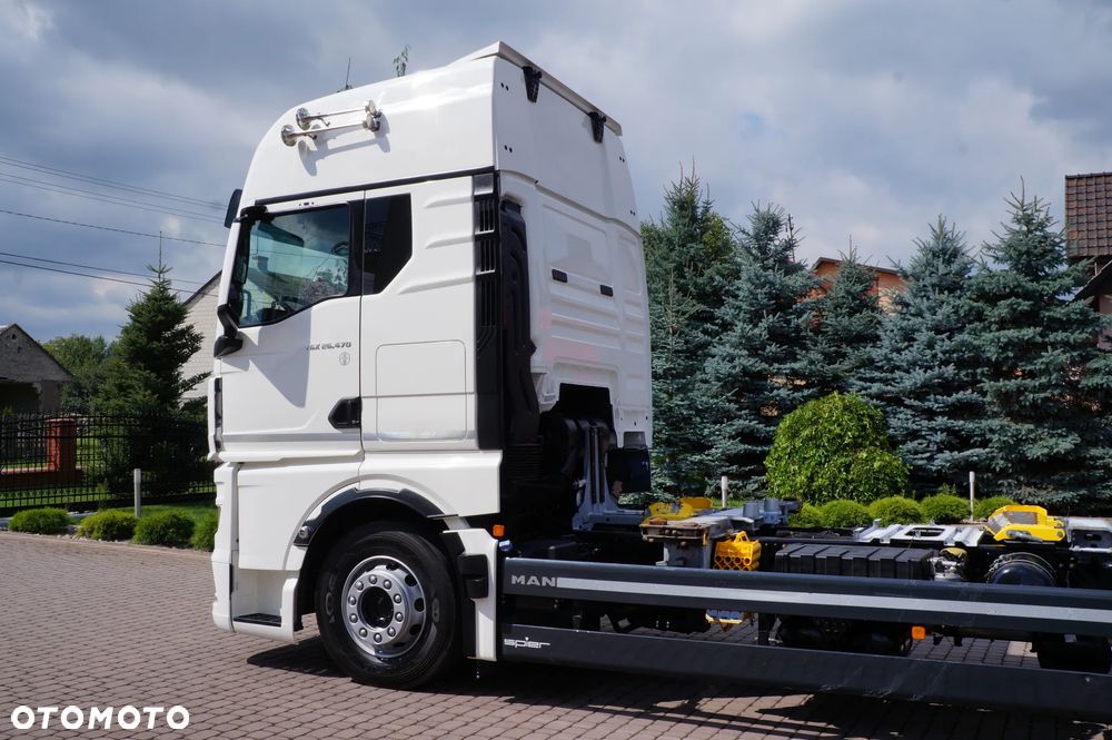 MAN TGX 26.470 GX 6x2 BDF RAMA DO ZABUDOWY PEŁEN SERWIS 3 OŚ SKRĘTNA - 4