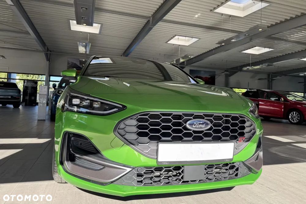 Ford Focus 2.3 EcoBoost ST X - 5