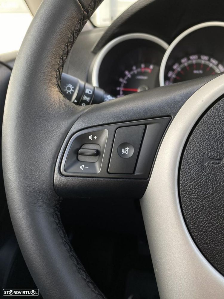 Kia Venga 1.4 CRDi EX ISG - 20