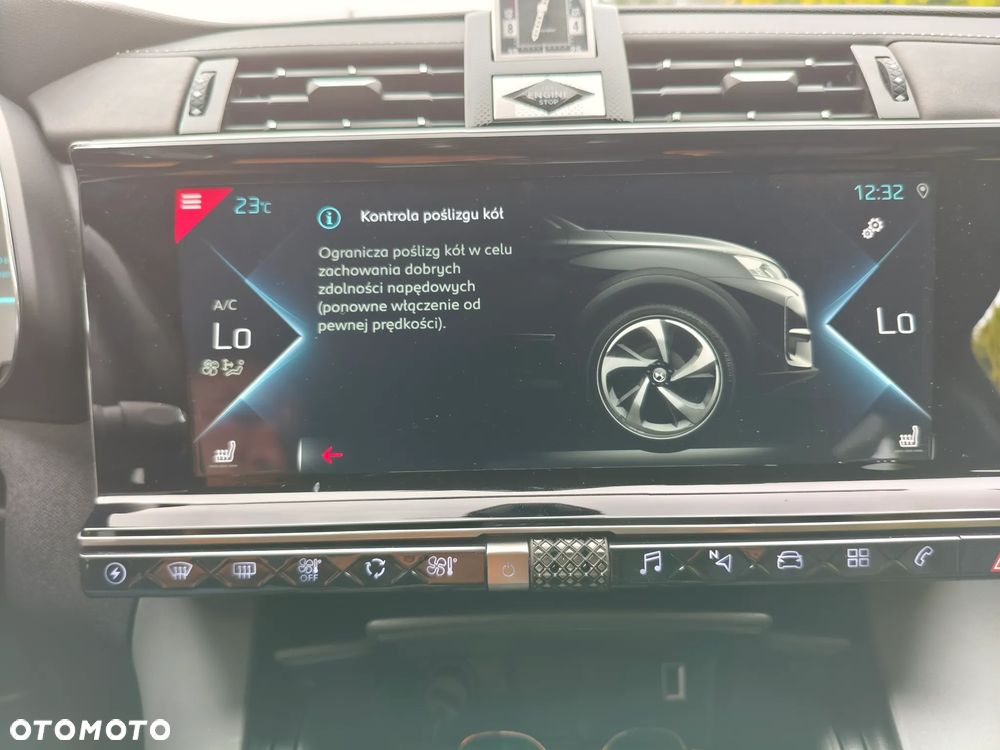 DS Automobiles DS 7 Crossback 1.6 E-Tense 4x4 Grand Chic - 31