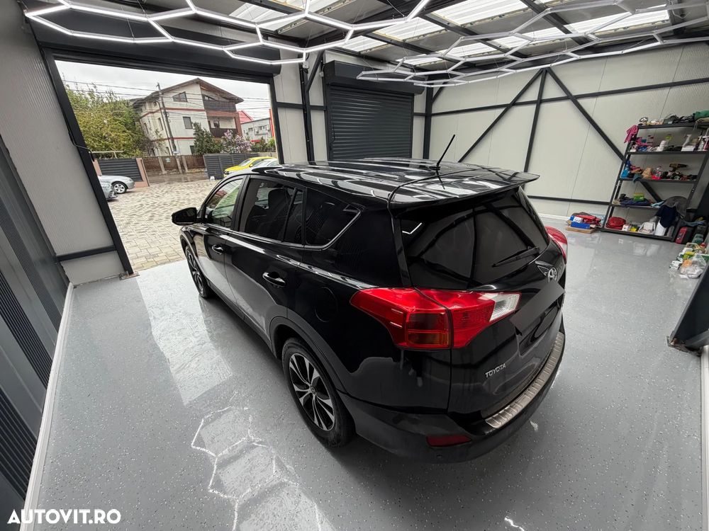 Toyota RAV4 2.0 D-4D 4WD Comfort - 3