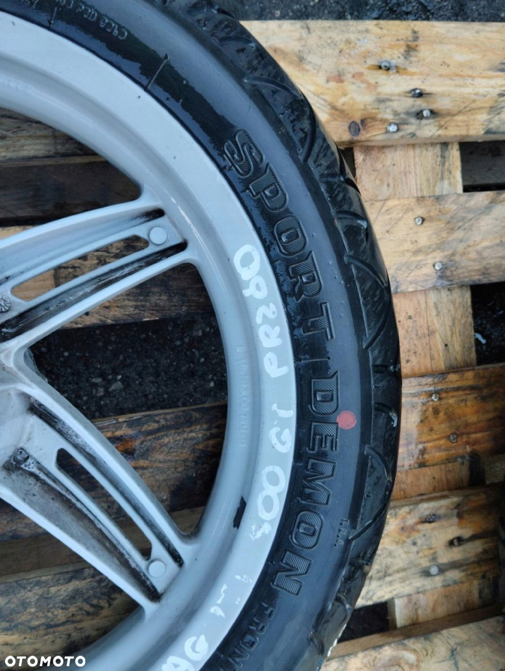 Malaguti Spidermax GT 500 KOLO FELGA PRZOD 120/80/16 - 3