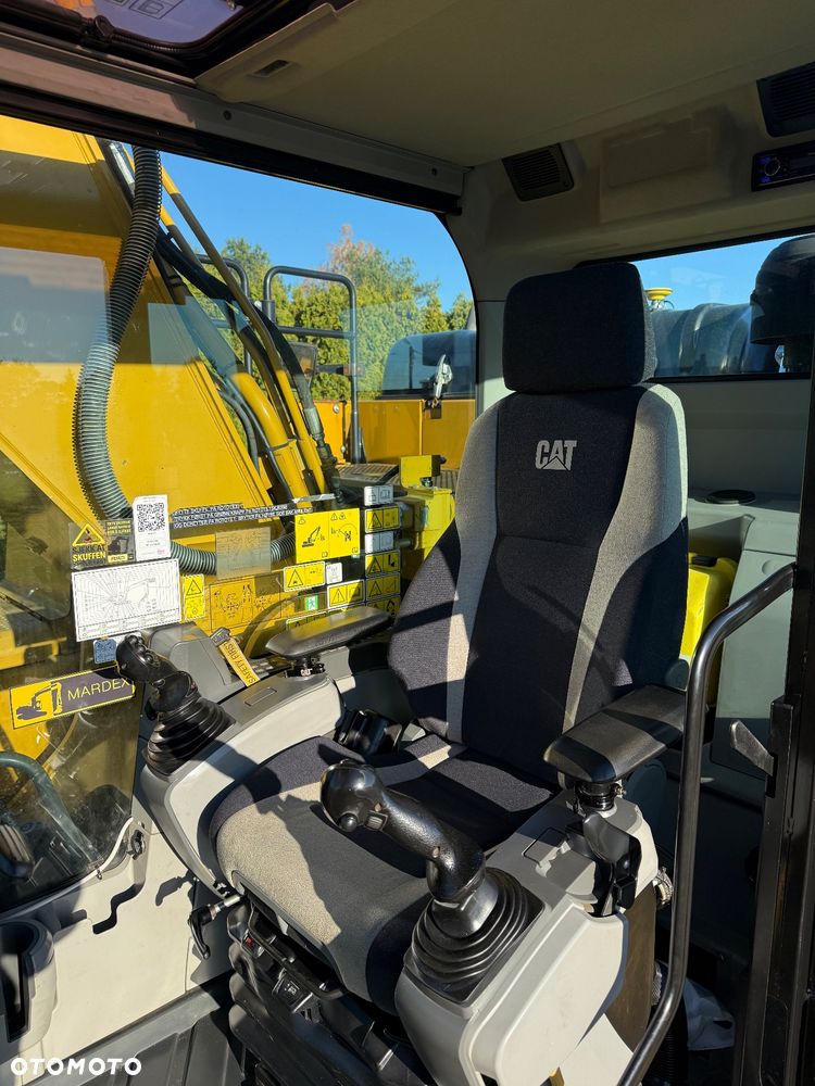 Caterpillar 330 FL - 35