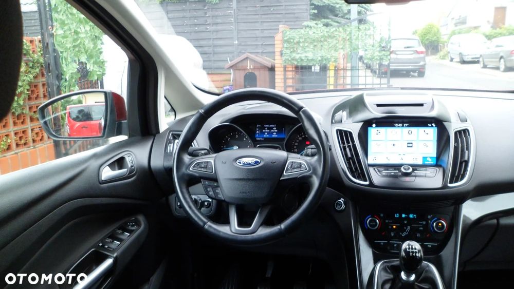 Ford Grand C-MAX - 23