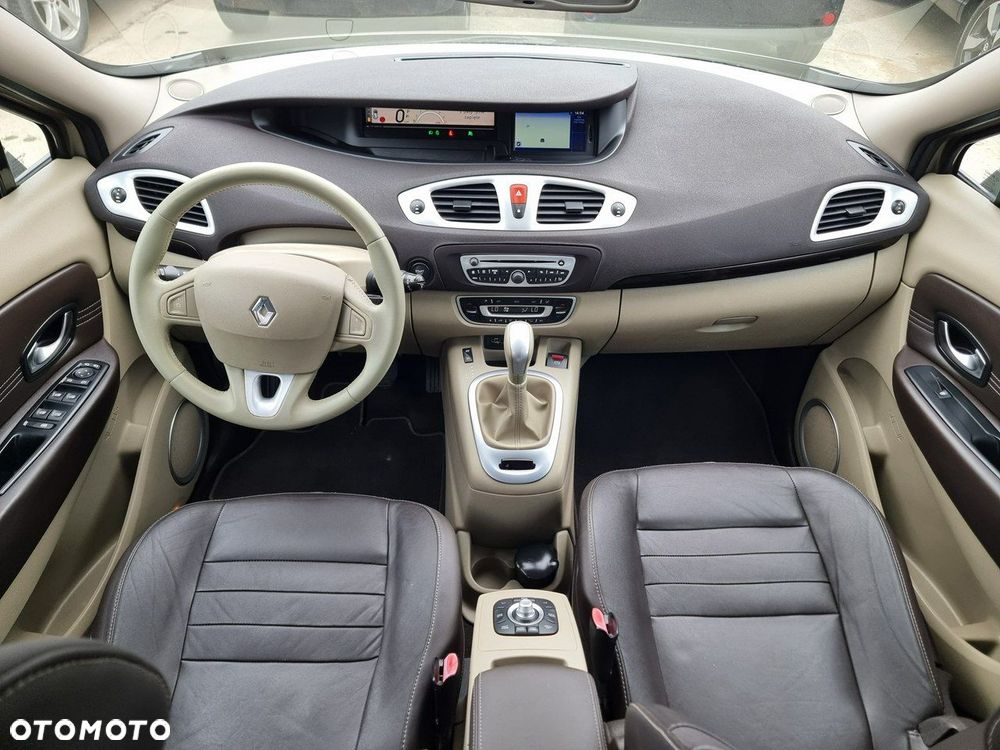 Renault Scenic 2.0 16V Privilege X-Tronic CVT - 14