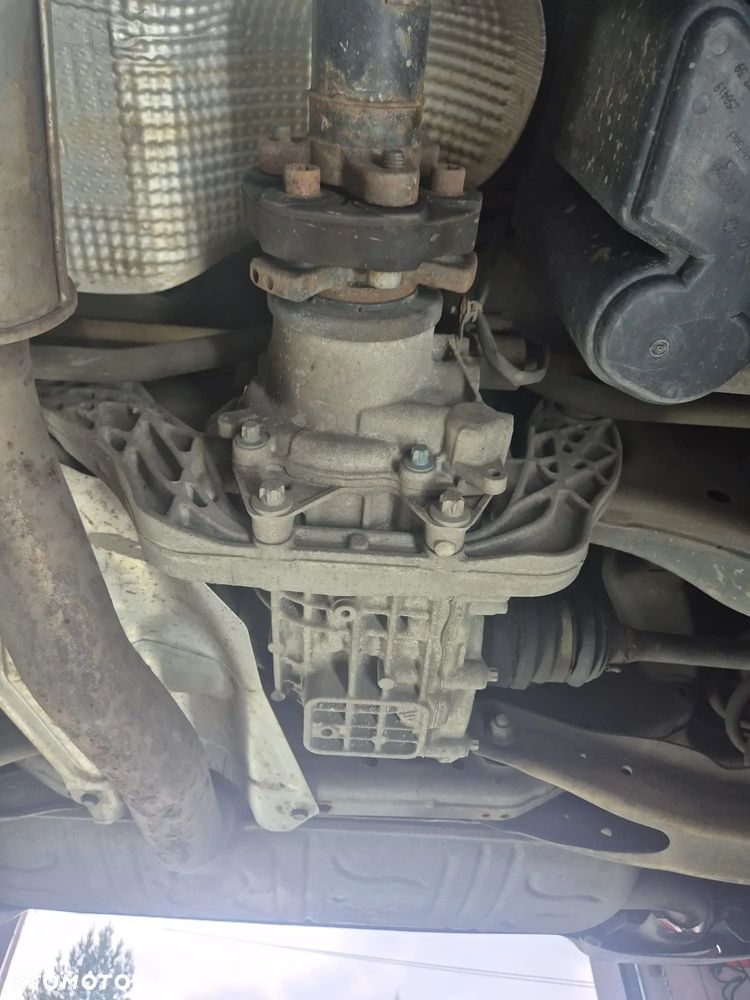 Mercedes-Benz GLA 250 4-Matic - 19