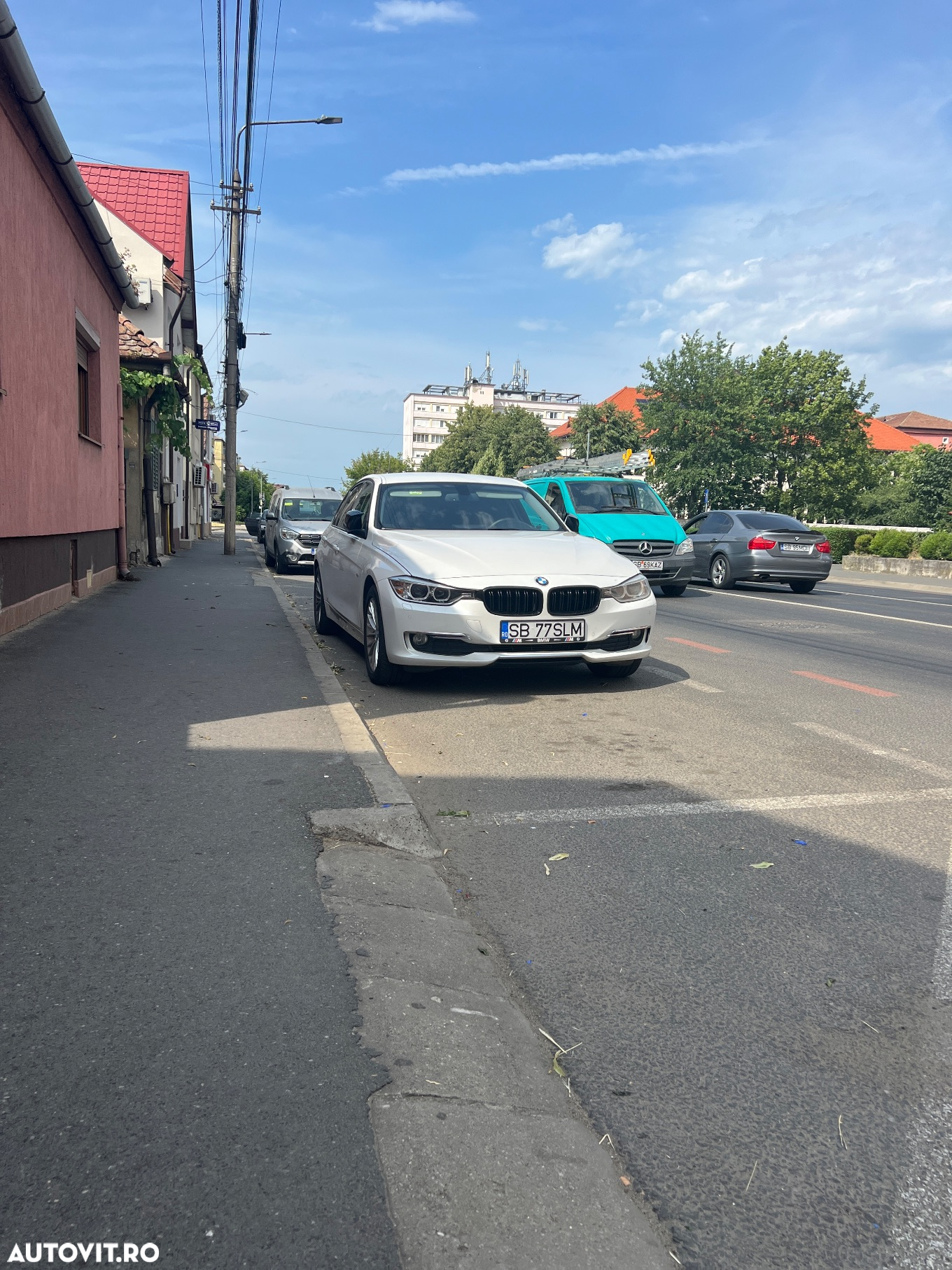 BMW Seria 3 320d - 11