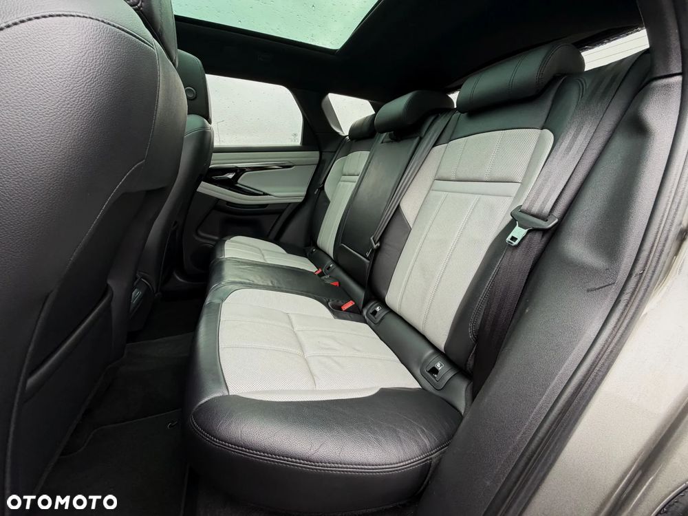 Land Rover Range Rover Evoque 2.0 D180 mHEV R-Dynamic SE - 30