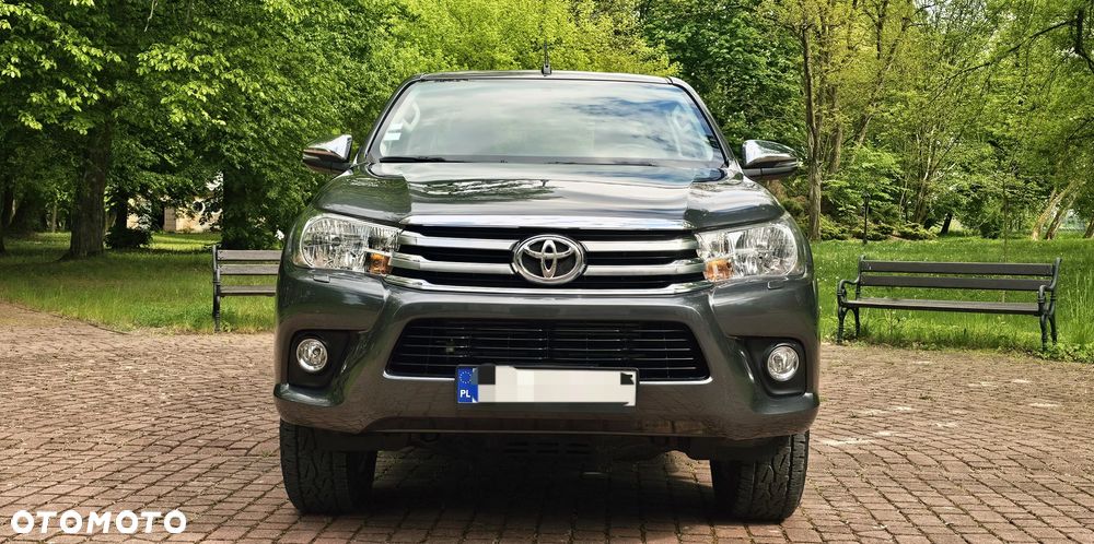 Toyota Hilux 4x4 Double Cab S&S Comfort - 9