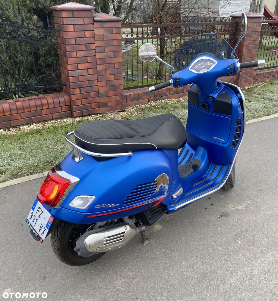 Piaggio Vespa - 4