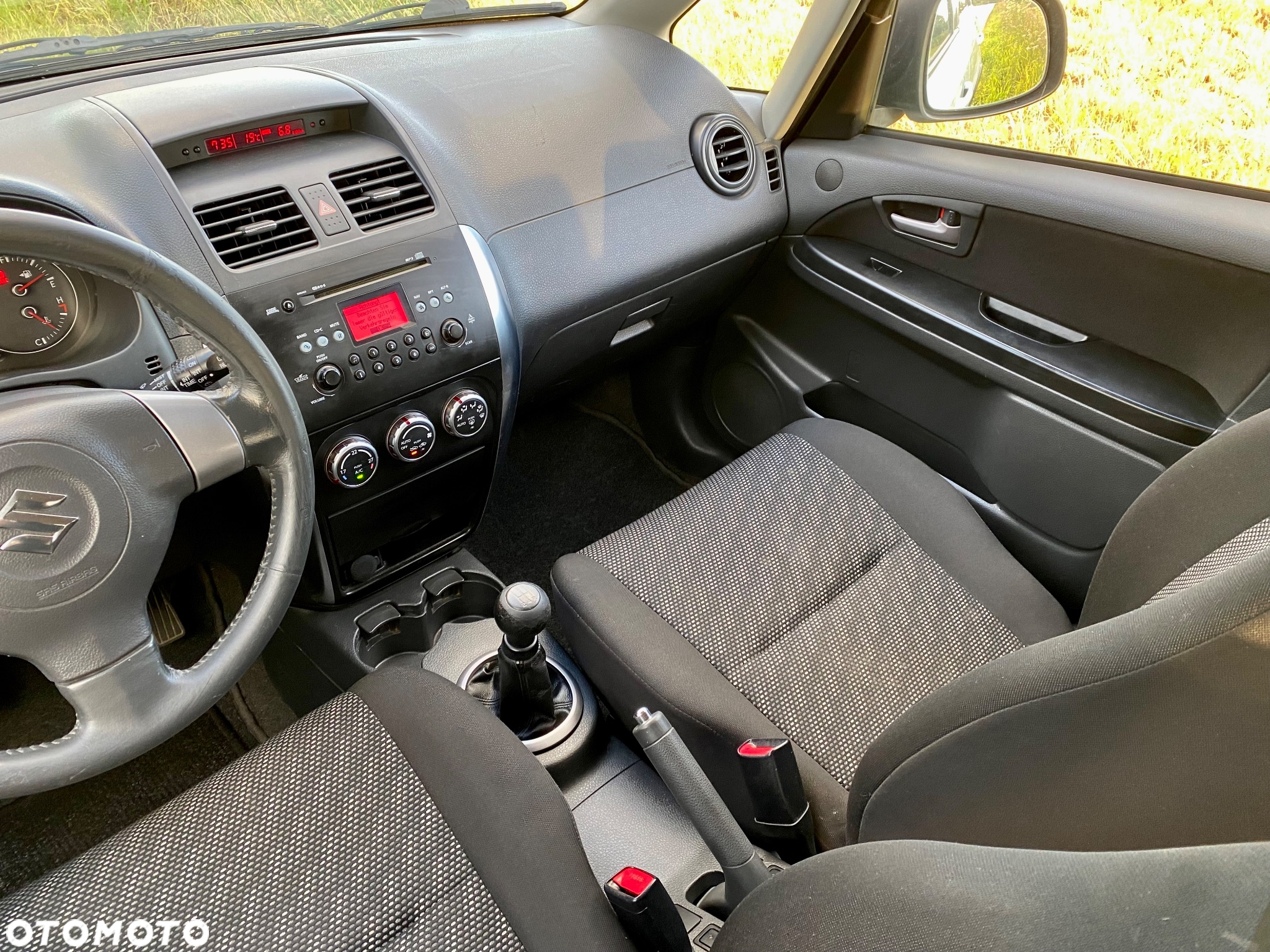 Suzuki SX4 1.6 GS / Premium - 17