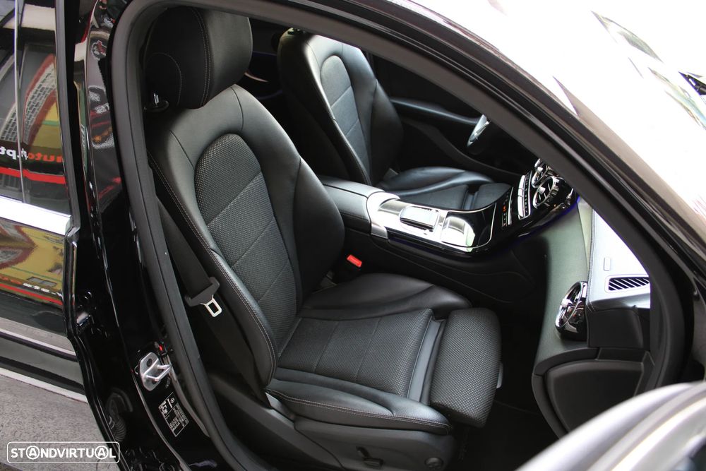Mercedes-Benz GLC 300 de Coupe 4Matic 9G-TRONIC - 30