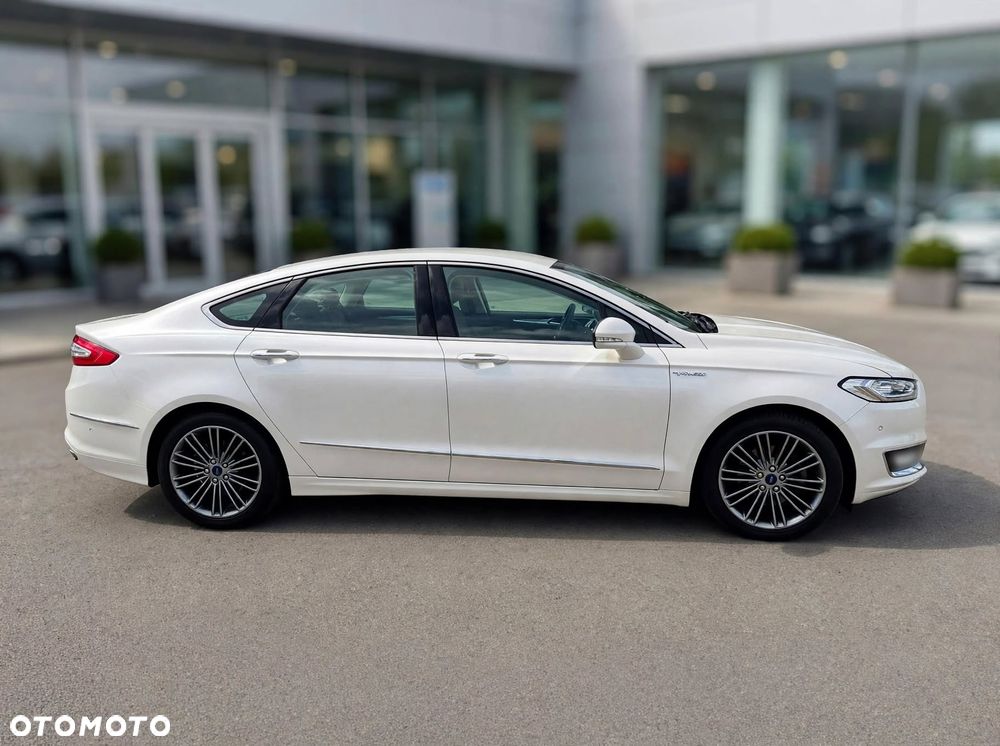 Ford Mondeo Vignale 2.0 TDCi 4WD PowerShift - 2