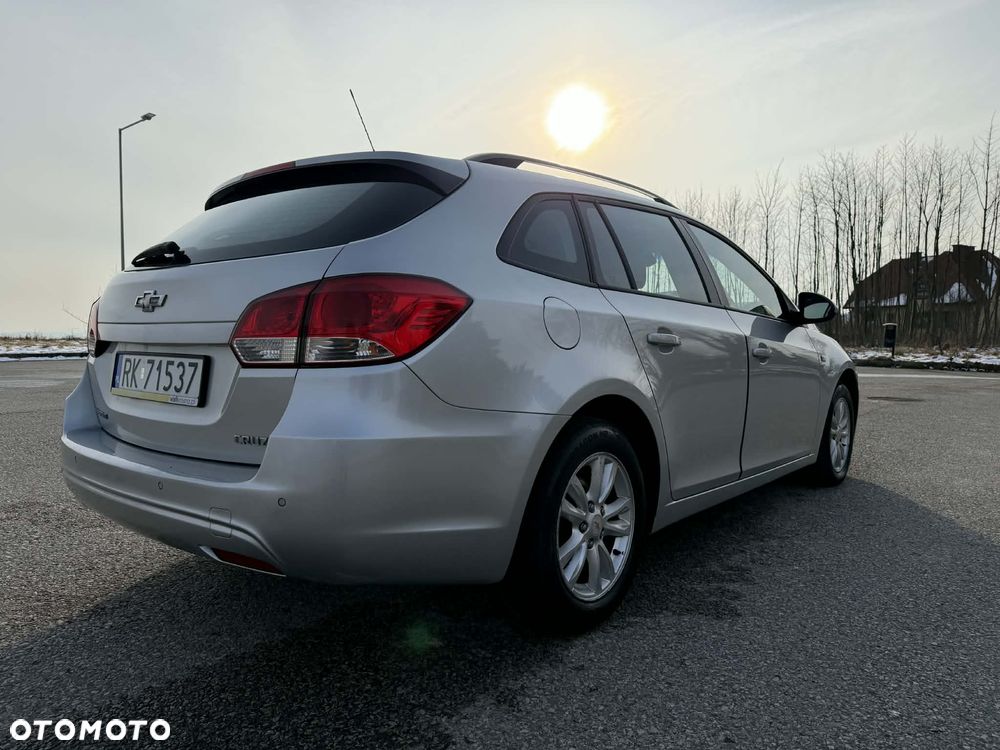 Chevrolet Cruze 1.7 D LT+ - 17